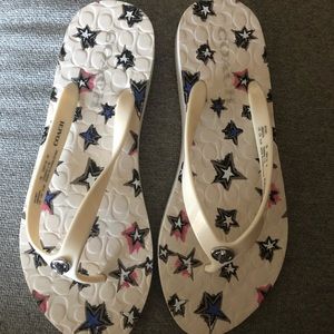 NWOT Coach flip flops size 7